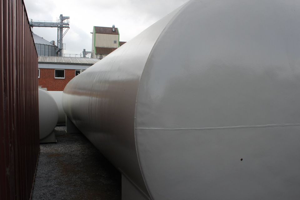 100000 Liter AHL Tank /ASL Lagertank Stahltank Flüssigdüngertank in Warstein