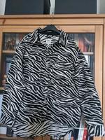 Hemdjacke Zebra-Muster Berlin - Schöneberg Vorschau