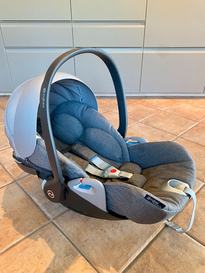 Cybex Babyschale cloud Z I -size plus Soho grey in Feldkirchen-Westerham