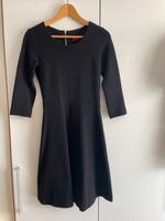 Hugo Boss Kleid Schwarz Gr. 36 Neu Nordrhein-Westfalen - Bornheim Vorschau