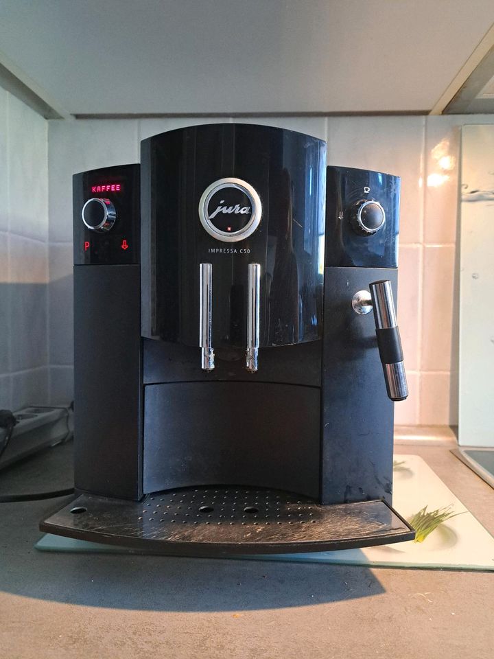 Jura Kaffeevollautomat Impressa C50 in Gießen