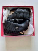 Stiefel, Damen mit Absatz (90mm) Gr.38,5 Sachsen - Grimma Vorschau