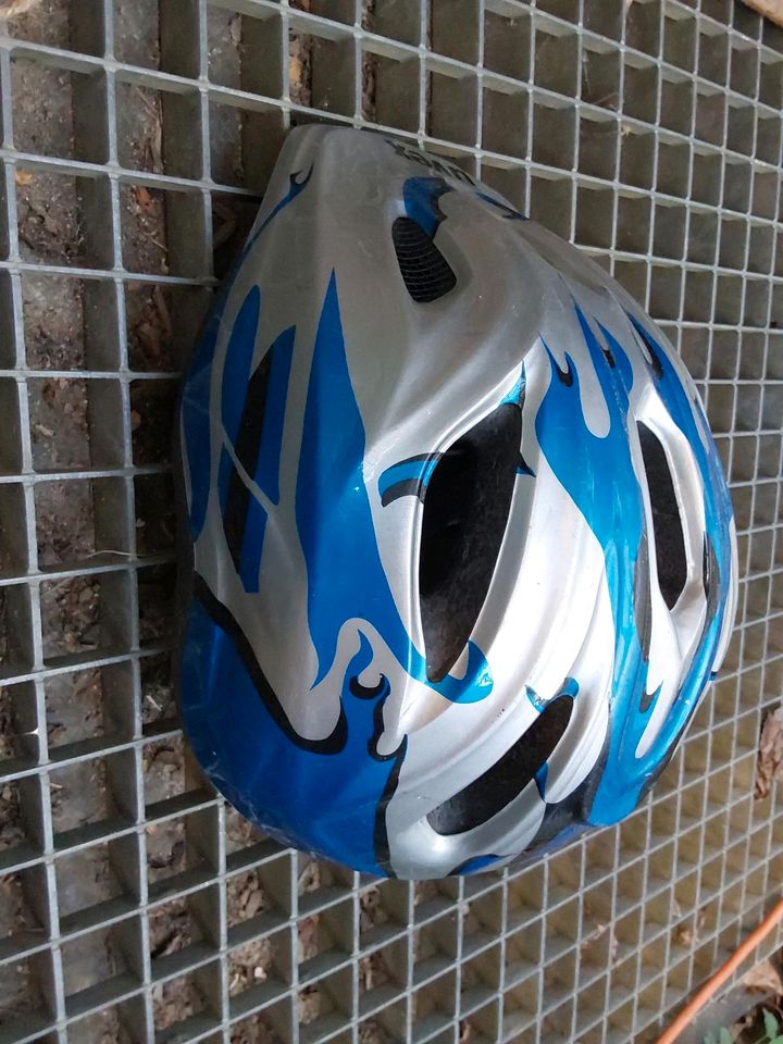 Uvex Kinder Fahrrad Helm in Neuwied