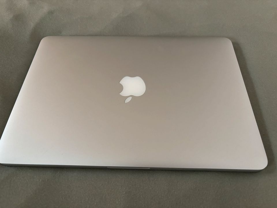 MacBook Pro (Retina, 13", Ende 2013) in Berlin