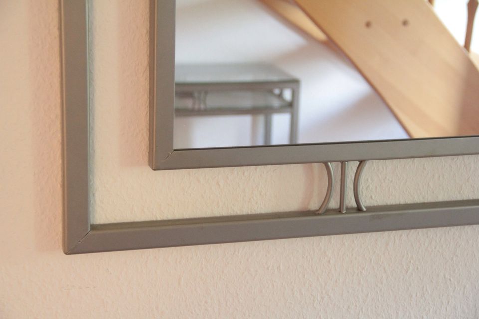 modern Flurmöbel Metall Glas Konsolen Sideboard Spiegel Garderobe in Müncheberg