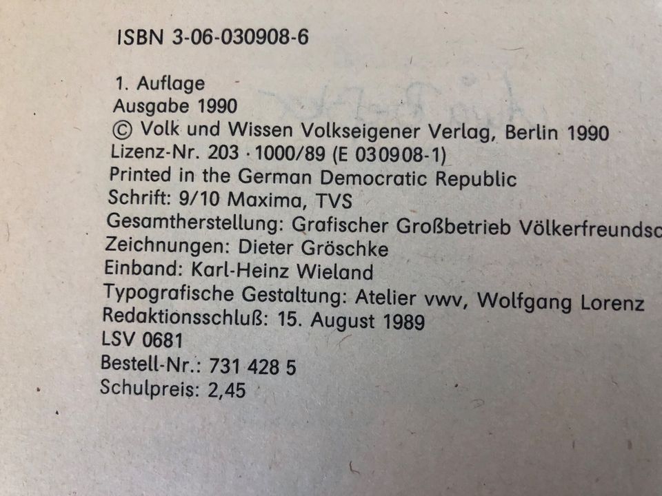 Chemie 9. Klasse, Volk und Wissen Verlag Berlin 1990, 1.Auflage in Potsdam