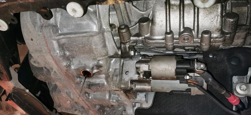 BMW Service Wartung Mechaniker Kfz Mini Bremsen Öl e60 e90 f20 M3 in Luhe-Wildenau