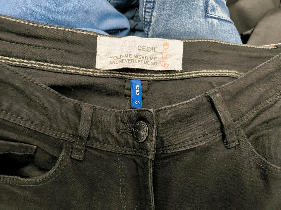 Cecil Jeans Hosen 28/30 in Castrop-Rauxel