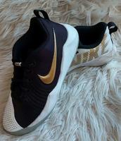 Nike Sneaker Gr. 37,5 Leipzig - Holzhausen Vorschau