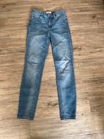 Guess 1981 High Skinny Jeans Hose W 27 blau Sachsen - Plauen Vorschau