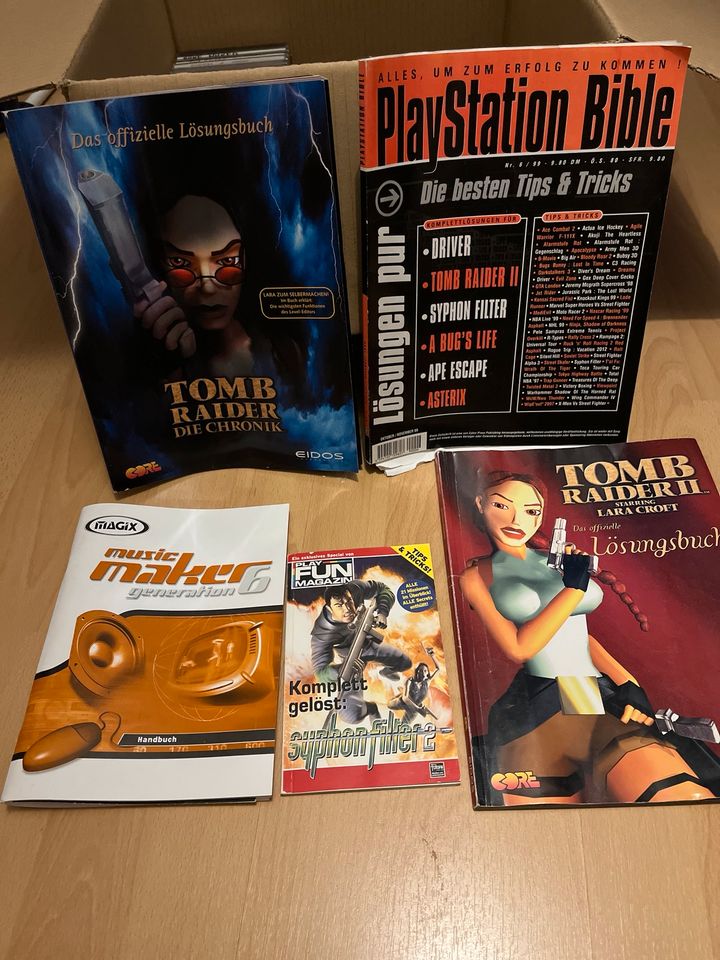 PlayStation Classic Konsole, Games und Lösungsbücher in Heroldsbach