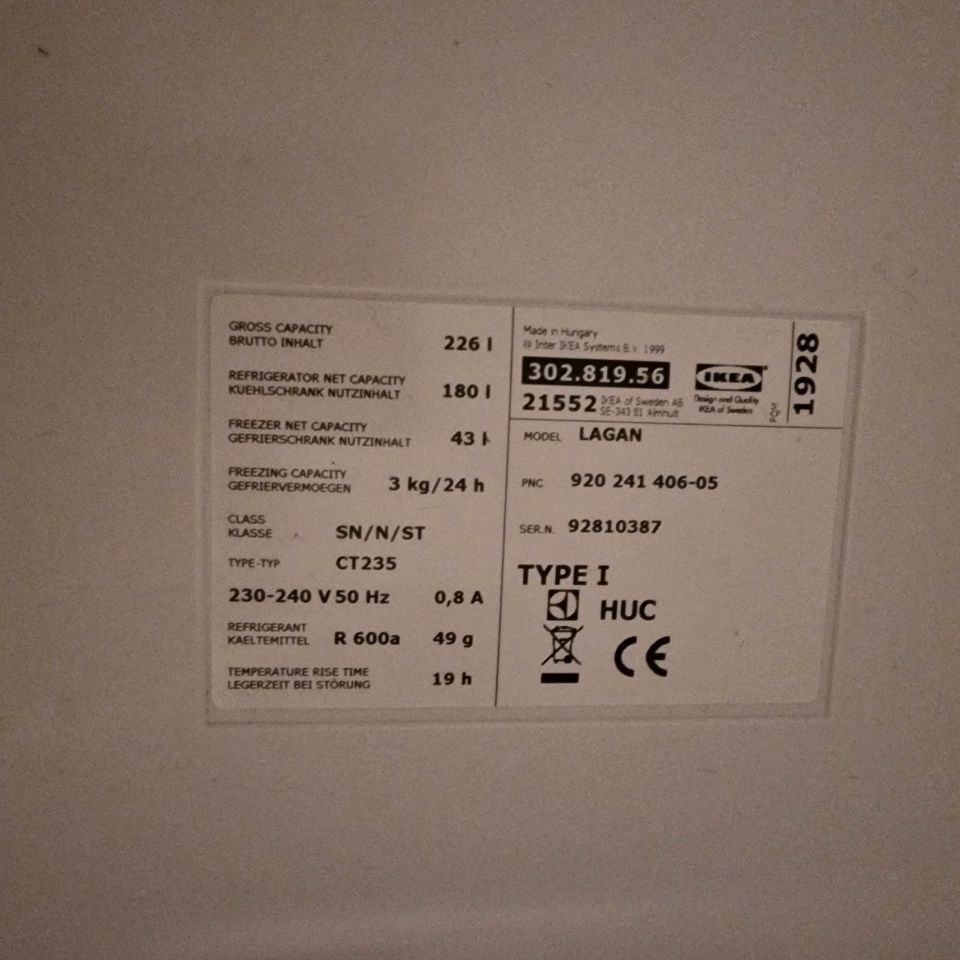 Kühl/ Gefrierkombination von IKEA zu verkaufen in Leipzig