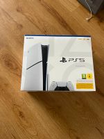 PlayStation 5 Slim mit 2Controller +laufwerk München - Schwabing-West Vorschau