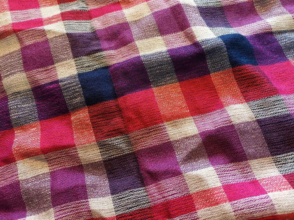 Missoni Tuch Halstuch kariert lila pink Seide Kaschmir 80cmx180cm in Neukirchen-Vluyn