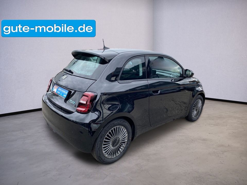 Fiat 500e Neuer 500 ICON | PDC | CARPLAY | NAVI in Leonberg