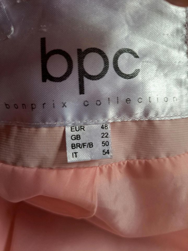 Steppjacke von bpc in Bremen