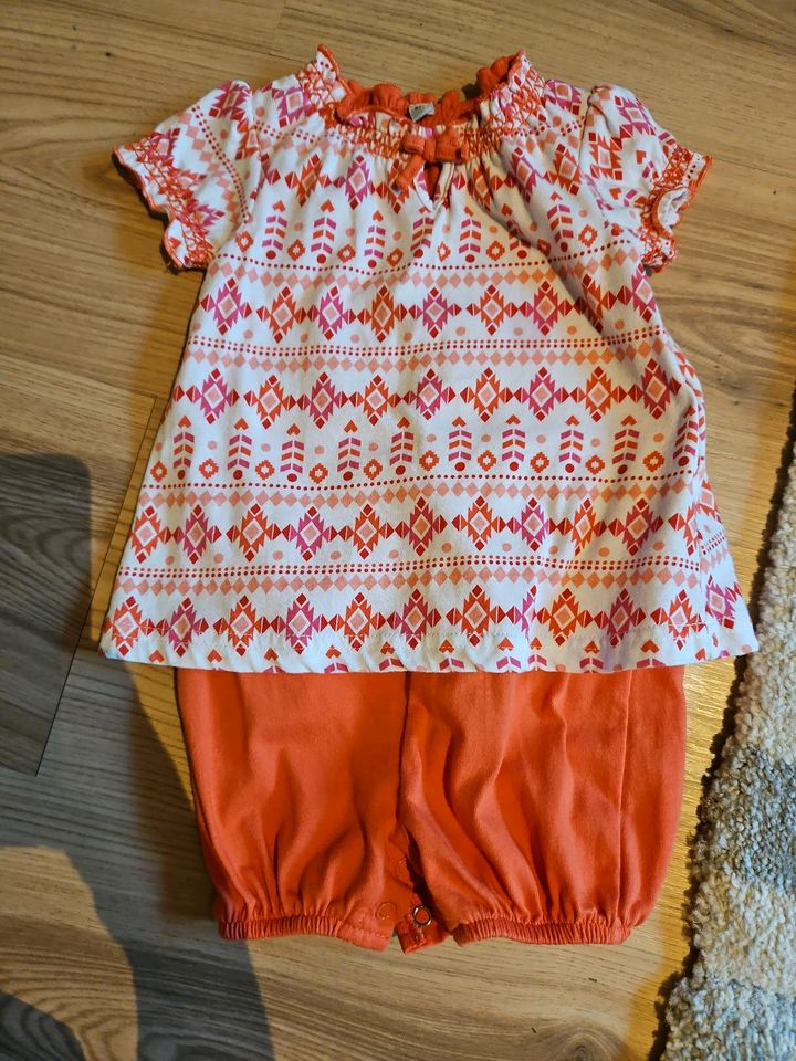 Sommeroutfit Mädchen 62/68 in Groß Grönau