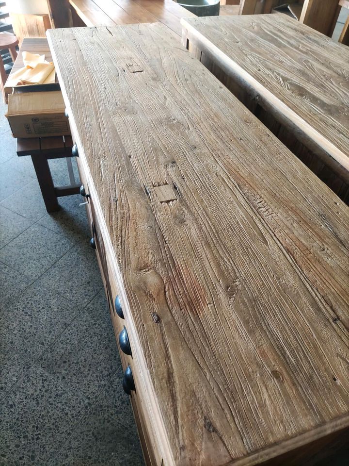Highboard Kommode Anrichte Schrank massiv recycling Teak Holz in Duisburg