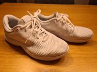 Nike 40,5 weiß Baden-Württemberg - Willstätt Vorschau