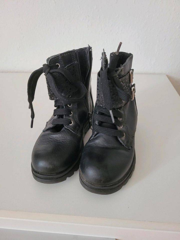 Winterschuhe, Stiefel, Echte Leder, 27 Größen in Stuttgart