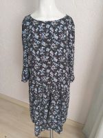 ❤ H&M Kleid 134 140 luftig 3/4 Arm Blümchenmuster Berlin - Treptow Vorschau