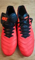 Fußballschuhe von Nike Tiempo  Legend 6FG  rot/ silber Dresden - Blasewitz Vorschau