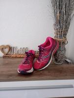Laufschuh von Saucony Hessen - Usingen Vorschau