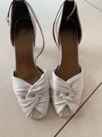 Högl Schuhe, Pumps, Riemchen, Hochzeit, gr 6, 39, weiß top Saarland - Lebach Vorschau