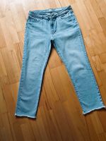 Damen  Jeans Gr 30  Marke BOSS  Bundweite 42 Nordrhein-Westfalen - Bornheim Vorschau