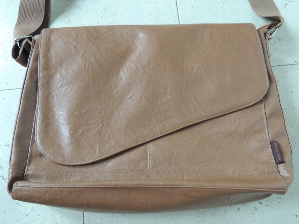 Tasche Laptoptasche Umhängetasche braun Marc Picard Neuw in Paulinenaue