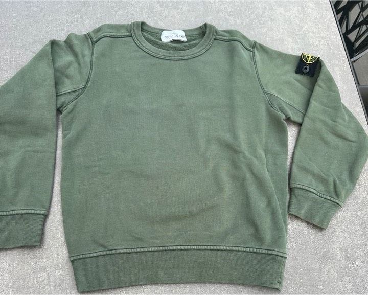 STONE ISLAND Sweatshirt & Poloshirt Gr 8 TOP in Düsseldorf