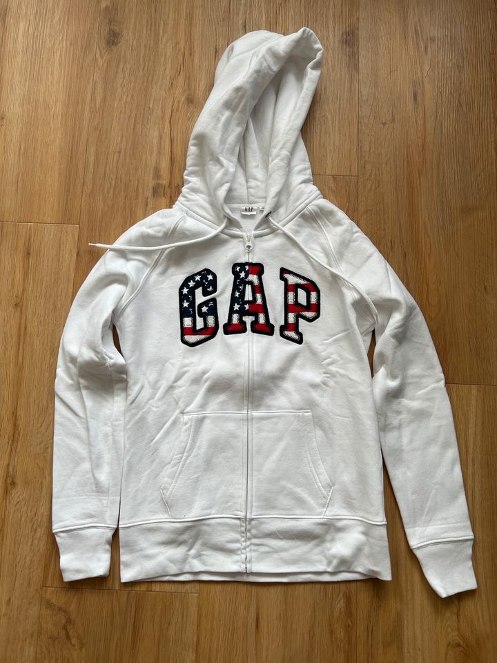 GAP USA Sweatjacke wie neu in Bietigheim-Bissingen