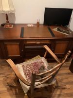 Schreibtisch mit Stuhl massiv vintage Nordrhein-Westfalen - Dormagen Vorschau