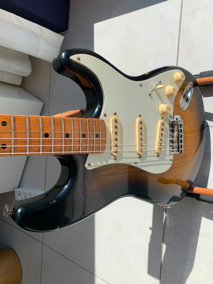 2021 Haar Trad S Aged 2-Tone Sunburst | Custom Relic Stratocaster in Niebüll