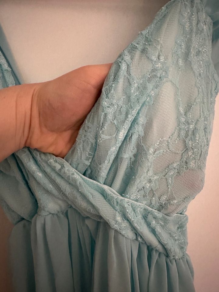 Umstandskleid für Fotografie, schulterfrei, Chiffonkleid, blau in Blieskastel