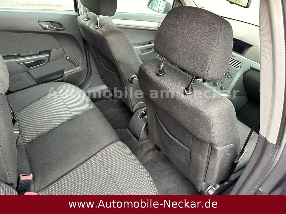 Opel Astra H 2.0 T 200 PS Caravan Sport-Navi-Klima in Oberndorf am Neckar