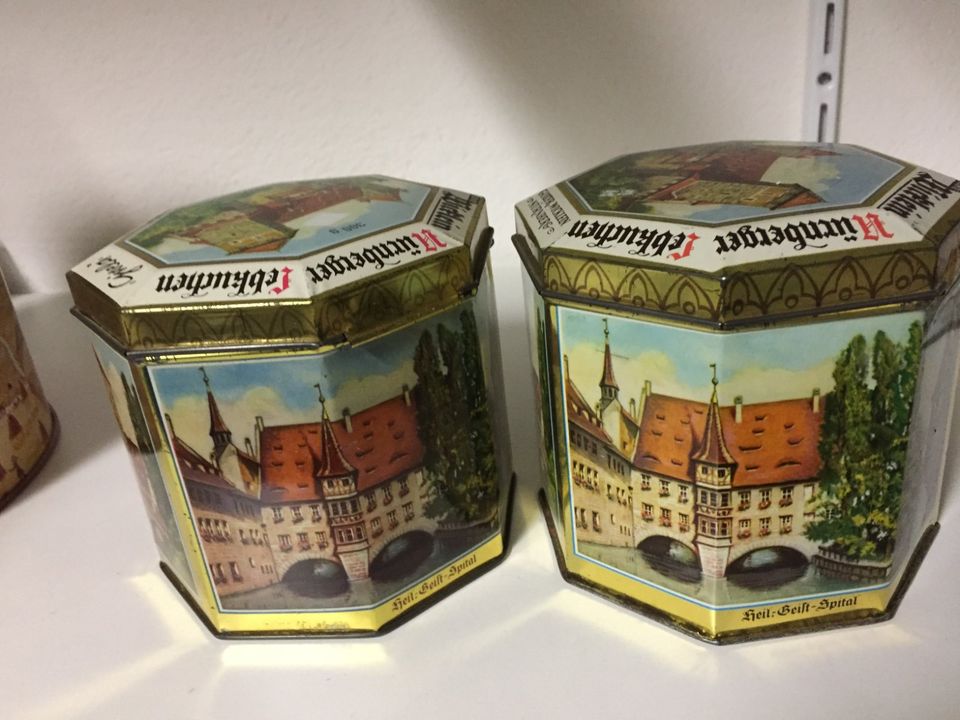 Lebkuchen-/Plätzchendosen in Amberg