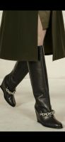 Damen Limited Edition Leder Stiefel mit Kette Keilabsatz Größe 39 Baden-Württemberg - Schwaikheim Vorschau