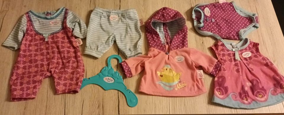 Baby Born Set .. 6 Teilig wie neu in Cuxhaven