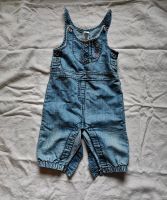 Süße Jeanslatzhose mit Knöpfen, Babyclub Gr. 68 Baden-Württemberg - Vaihingen an der Enz Vorschau