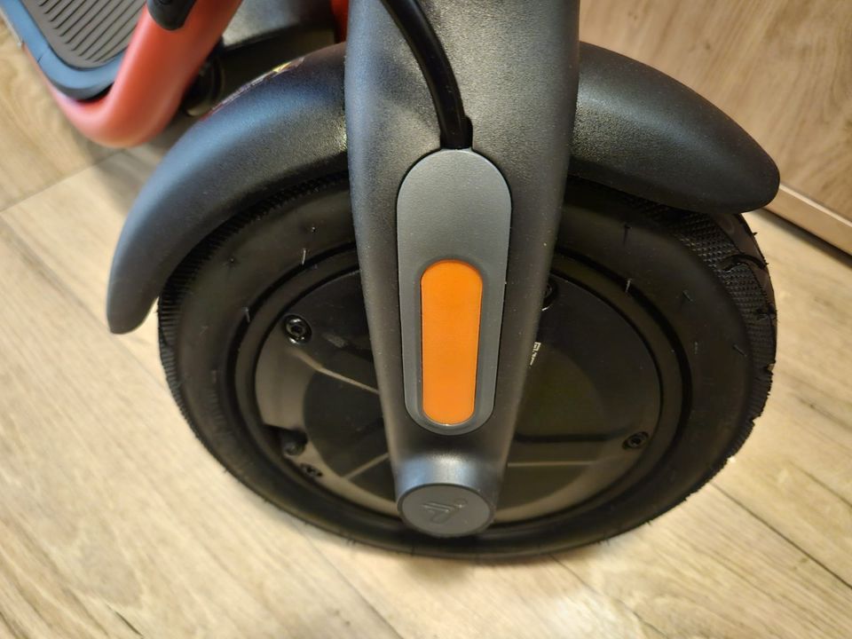 Segway Ninebot D28D escooter unbenutzt mit Rechnung in Starnberg