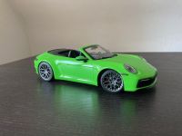 Modell Porsche 911 Carrera 4S Cabrio OVP 1:18 Baden-Württemberg - Leonberg Vorschau