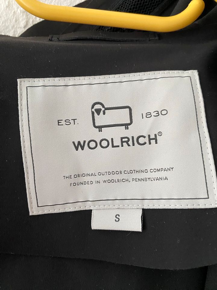 Woolrich Damen Übergangsjacke in Gr. S in Reutlingen