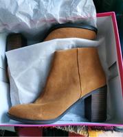 Buffalo Stiefeletten NEU 42 Leder cognac hellbraun Nordrhein-Westfalen - Erkelenz Vorschau