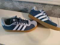 Adidas VLCourt-Blau Gr.38  ++wie neu++ Niedersachsen - Soltau Vorschau