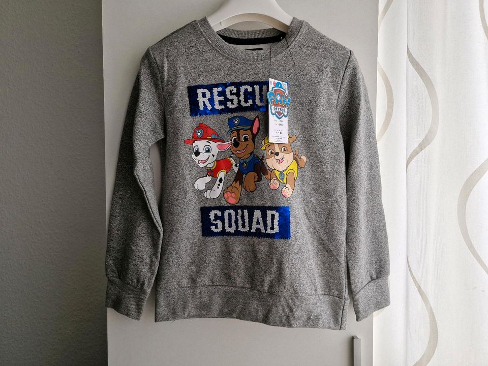 Reserved Wende Pailletten Sweatshirt Größe 128 in Siegburg