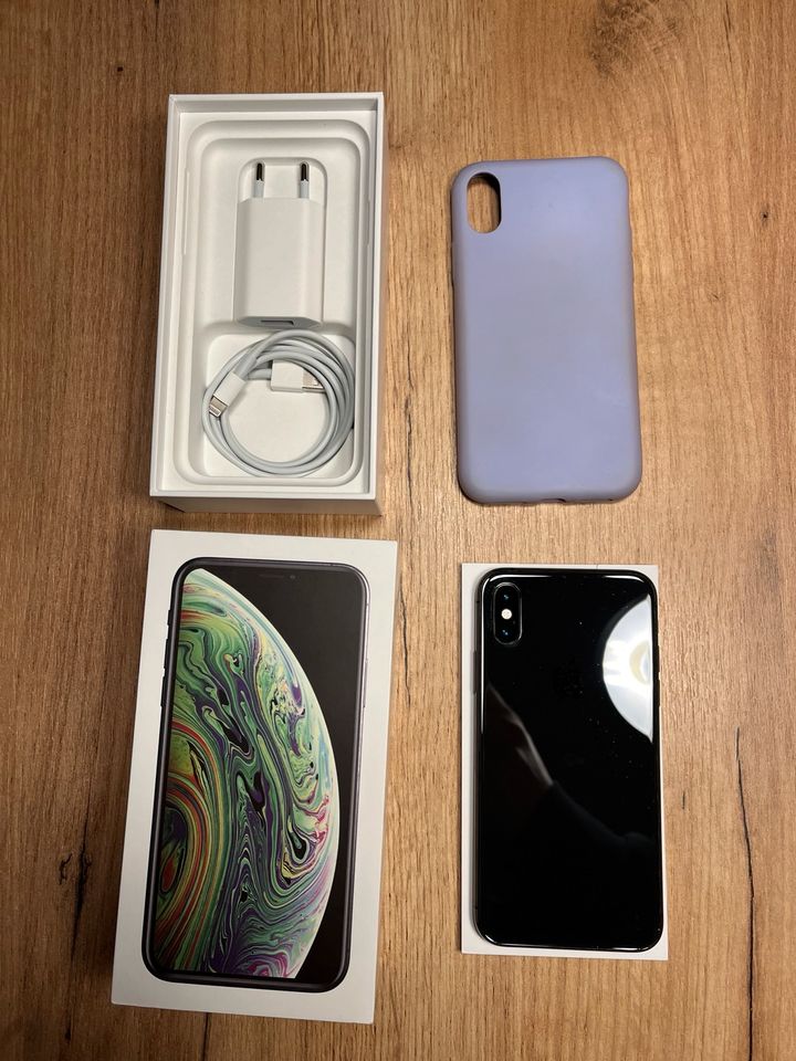 Apple iPhone XS 256GB Space grau in Hamburg