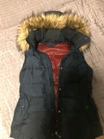 Tommy Hilfiger Damen Weste Jacke warm mit Kapuze Gr S 36 Saarland - Lebach Vorschau