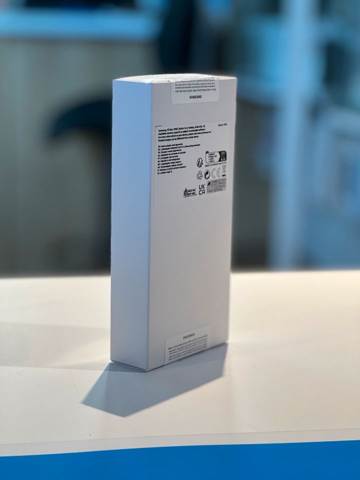 Samsung A04s, NEU, 32GB, Schwarz, inklusive Garantie in Bergkamen