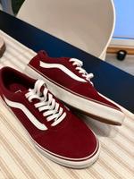 Vans Rot "Neu" Nordrhein-Westfalen - Kreuztal Vorschau